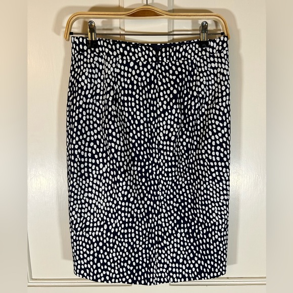 J. Crew Women’s Navy White Modern Polka Dot Pencil Skirt 100% Cotton Size 0 NWT - Picture 6 of 12